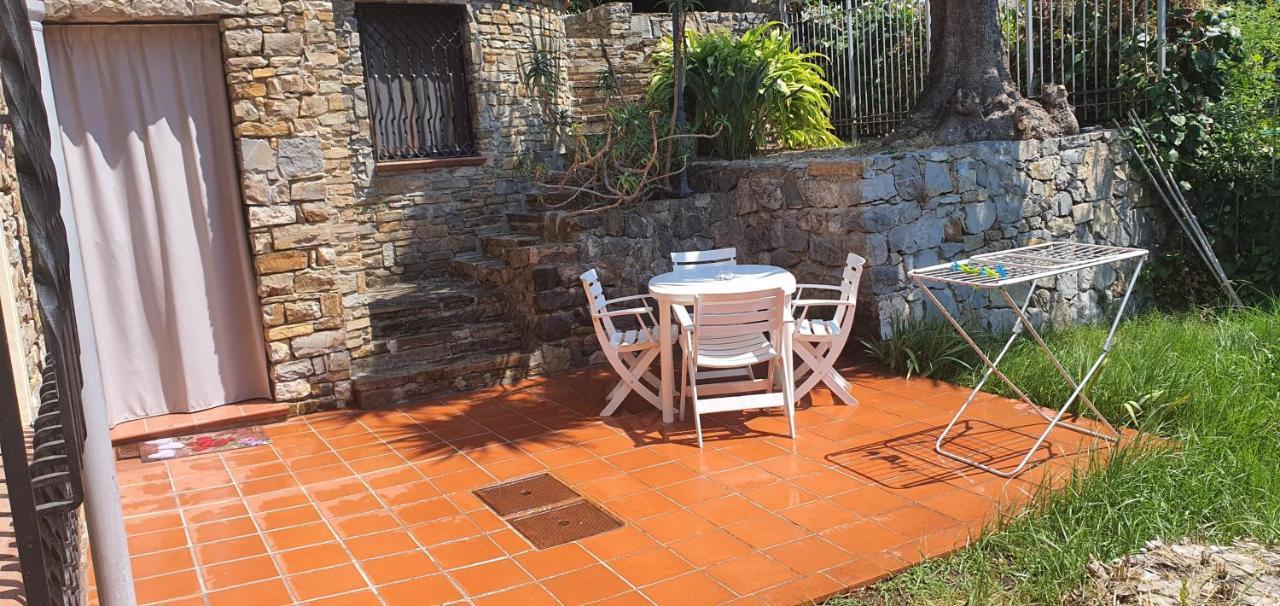 Villa Rosa Latte Exteriér fotografie